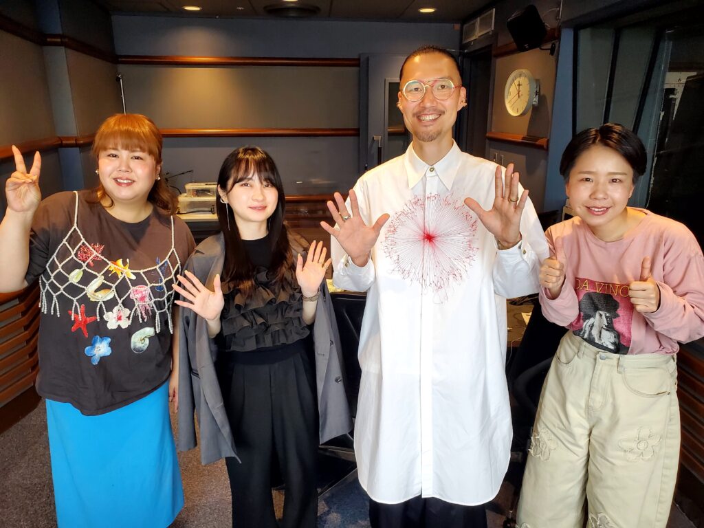卒業生がNHKラジオの人気番組「天才ピアニストの今夜もグッジョブ」に出演
